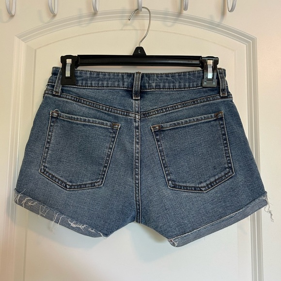 Abercrombie & Fitch High Waist Denim Blue shortie Shorts - Picture 2 of 2